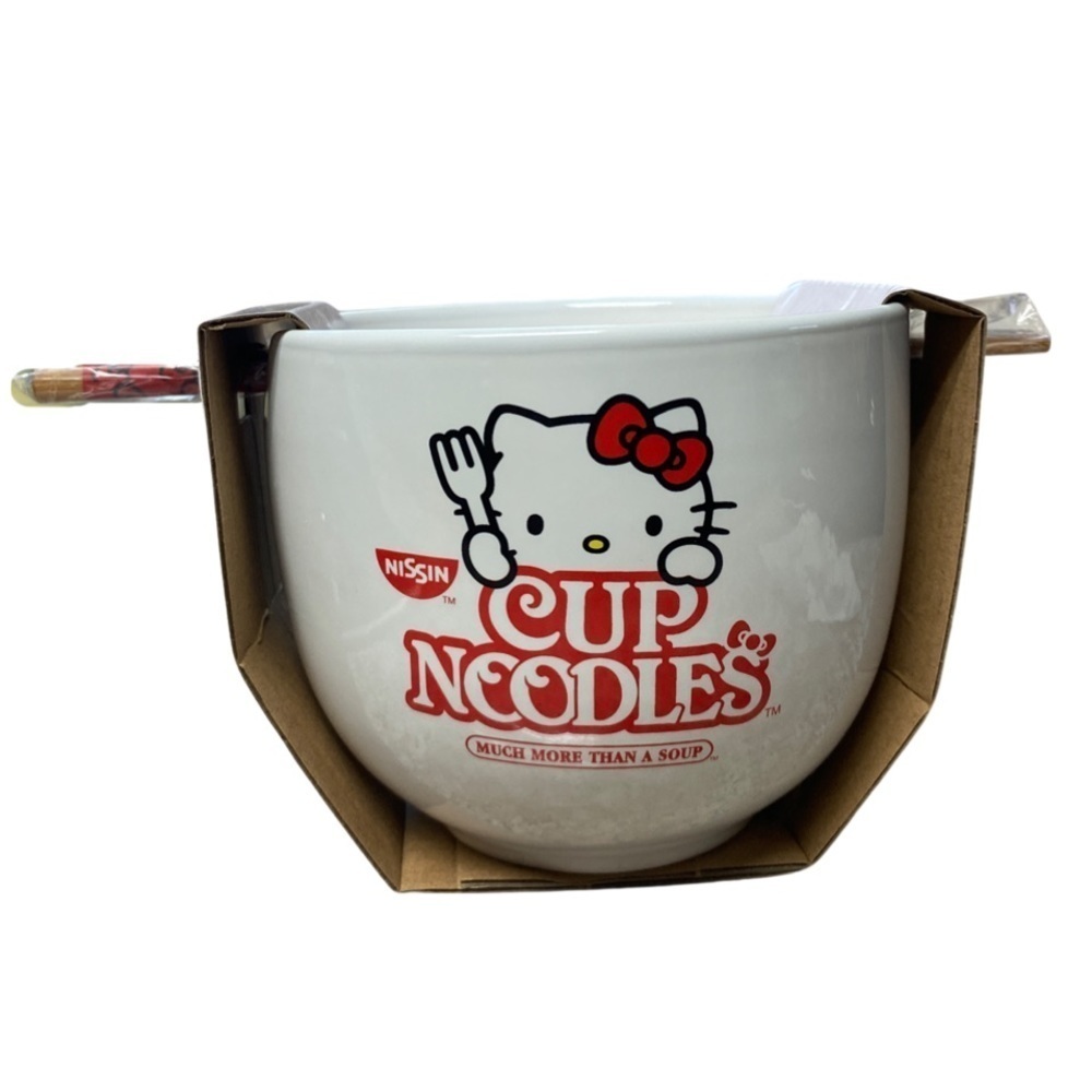 HELLO KITTY CUP NOODLES Ramen Bowl with Chopsticks - Picture 6 of 6